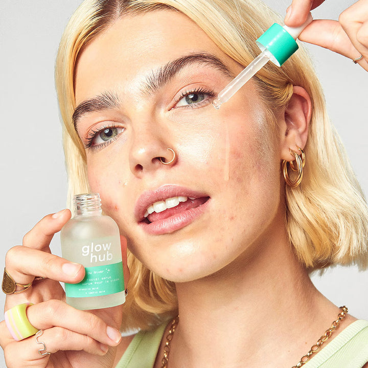 The Glow Giver Facial Serum