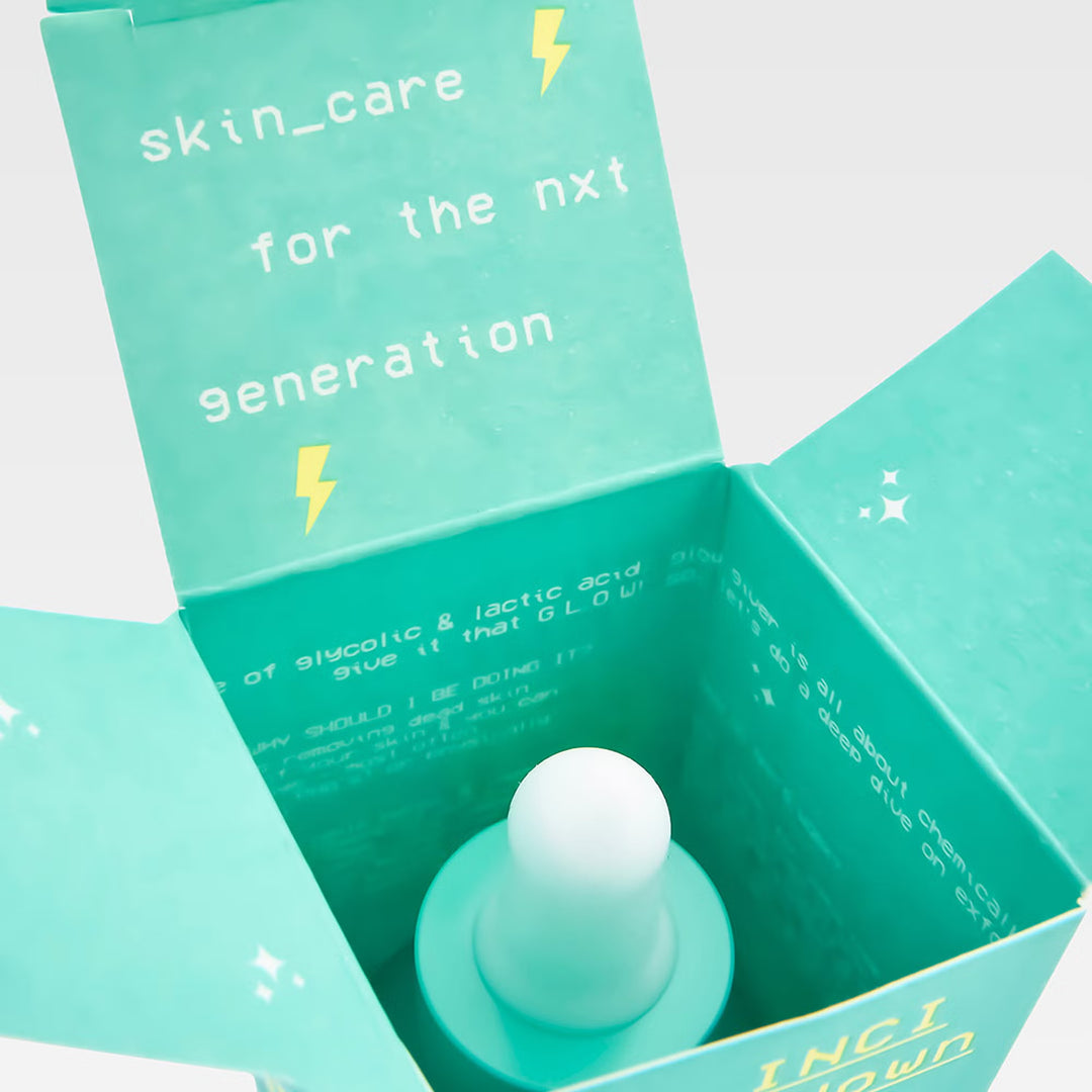 The Glow Giver Facial Serum